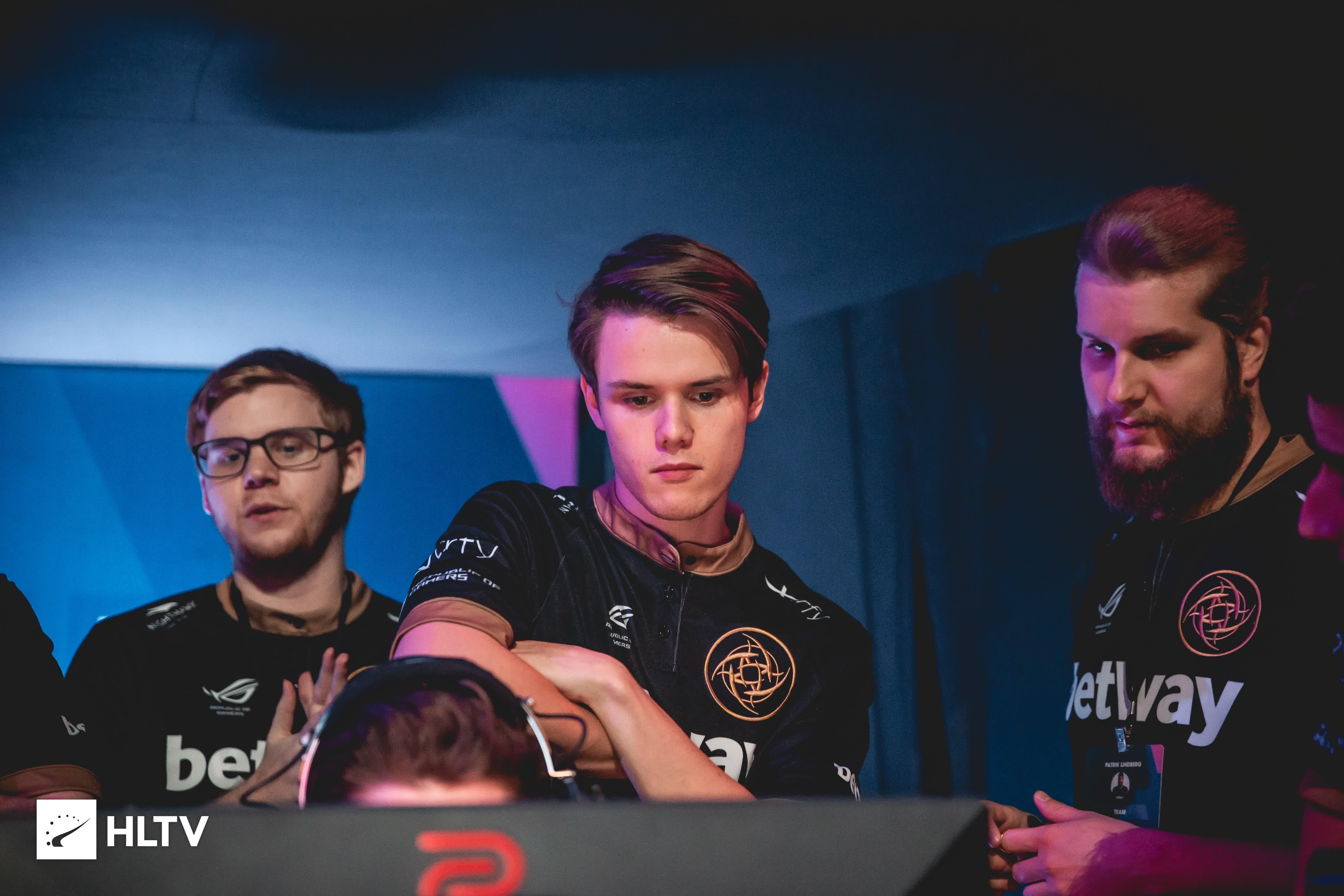 限制了布伦 限制了布伦