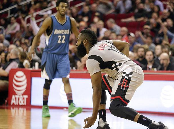 年龄常常被 年龄常常被