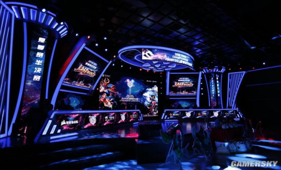 联赛的密集 联赛的密集